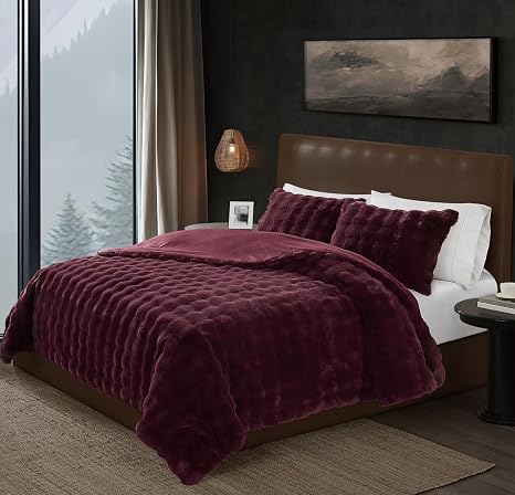 Frye Bubble Faux Fur Comforter Set, Fig King